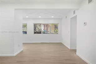 1701 NW 19th Ave, Miami, FL 33125 - Photo 24