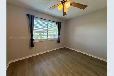 901 SW 128th Ter #212A, Pembroke Pines, FL 33027 - Photo 4