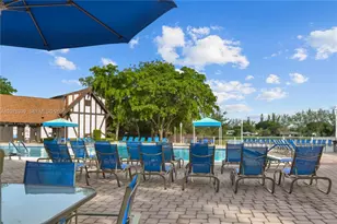 3670 Inverrary Dr, Lauderhill, FL 33319 - Photo 24