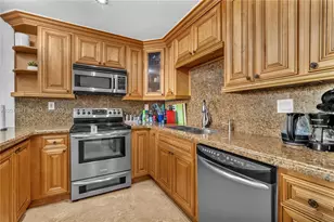 19370 Collins Ave, Sunny Isles Beach, FL 33160 - Photo 18