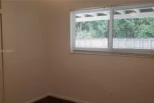 8320 NW 24th Ct, Pembroke Pines, FL 33024 - Photo 32