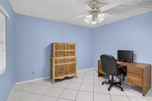 9721 Sunrise Lakes Blvd, Sunrise, FL 33322 - Photo 20