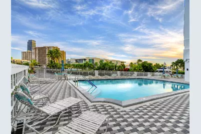 137 Golden Isles Dr #804, Hallandale Beach, FL 33009 - Photo 12
