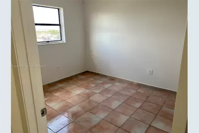 8145 NW 7th St #502, Miami, FL 33126 - Photo 14