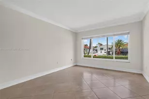 8936 SW 11th St, Miami, FL 33174 - Photo 8