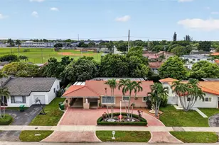 8936 SW 11th St, Miami, FL 33174 - Photo 2