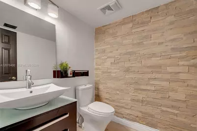 1655 NE 115th St #21B, Miami, FL 33181 - Photo 8