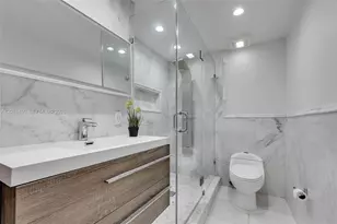 1655 NE 115th St, Miami, FL 33181 - Photo 22