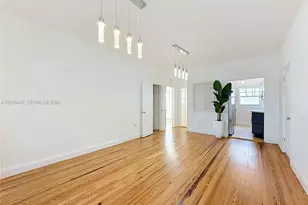 2463 Pine Tree Dr, Miami Beach, FL 33140 - Photo 6