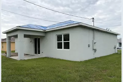 1649 SW Merchant Ln, Port Saint Lucie, FL 34953 - Photo 4