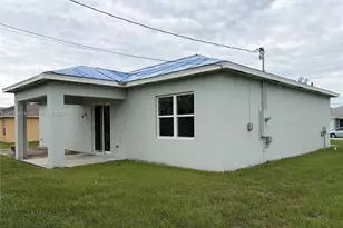 1649 SW Merchant Ln, Port Saint Lucie, FL 34953 - Photo 4