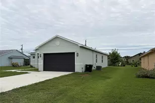 1649 SW Merchant Ln, Port Saint Lucie, FL 34953 - Photo 10