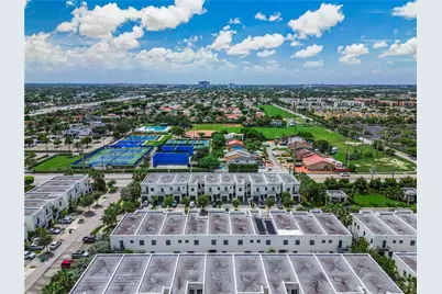 519 SW 91st Pl, Miami, FL 33174 - Photo 40