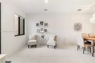 519 SW 91st Pl, Miami, FL 33174 - Photo 8