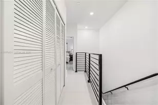 519 SW 91st Pl, Miami, FL 33174 - Photo 28