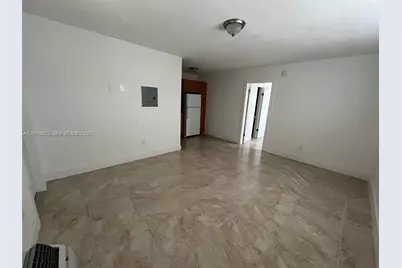 1085 SW 37th Ave #12, Miami, FL 33135 - Photo 4
