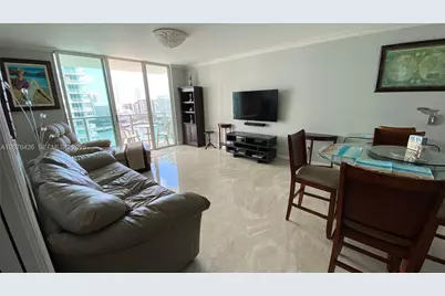 1155 Brickell Bay Dr #1906, Miami, FL 33131 - Photo 4