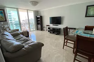 1155 Brickell Bay Dr, Miami, FL 33131 - Photo 4