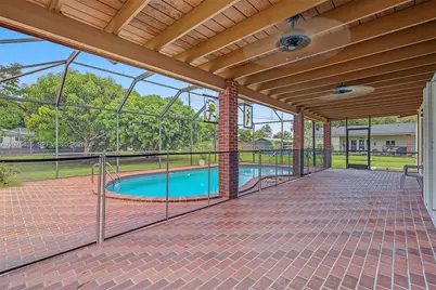17721 SW 93rd Ave, Palmetto Bay, FL 33157 - Photo 16
