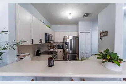 14965 SW 23rd Ln, Miami, FL 33185 - Photo 12