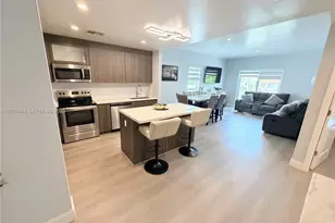 1938 Jackson St, Hollywood, FL 33020 - Photo 2