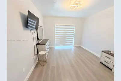 1938 Jackson St #202, Hollywood, FL 33020 - Photo 14