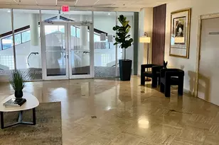 6422 Collins Ave, Miami Beach, FL 33141 - Photo 30