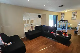 5870 NW 21st St, Lauderhill, FL 33313 - Photo 6