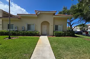 21500 SW 87th Ct, Cutler Bay, FL 33189 - Photo 2