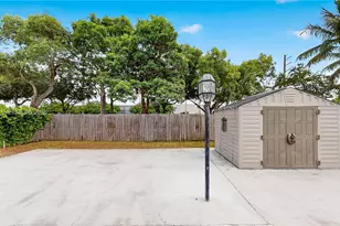 2851 NE 42nd Ave, Homestead, FL 33033 - Photo 44