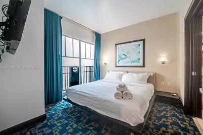 1060 Ocean Dr #D206, Miami Beach, FL 33139 - Photo 8
