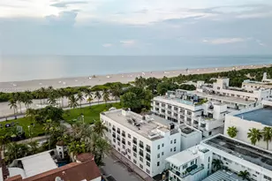 1060 Ocean Dr, Miami Beach, FL 33139 - Photo 16