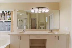 10256 NW 53rd Ct, Coral Springs, FL 33076 - Photo 14