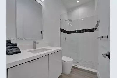 1226 NE 15th Ave, Fort Lauderdale, FL 33304 - Photo 56