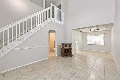 15822 SW 16th Ct, Pembroke Pines, FL 33027 - Photo 8