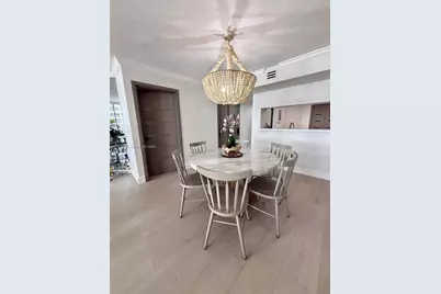 5757 Collins Ave #602, Miami Beach, FL 33140 - Photo 6