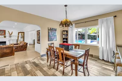 400 NE 2nd St, Pompano Beach, FL 33060 - Photo 32