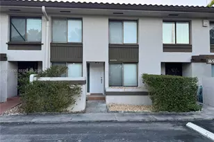 16498 NE 26th Ave, North Miami Beach, FL 33160 - Photo 22