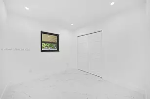 17930 NW 42nd Pl, Miami Gardens, FL 33055 - Photo 32
