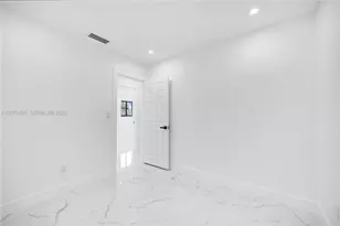 17930 NW 42nd Pl, Miami Gardens, FL 33055 - Photo 34