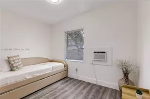 327 NE 55th St, Miami, FL 33137 - Photo 12