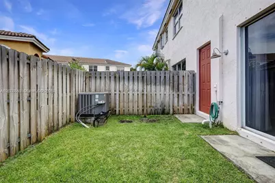 2311 NE 42nd Cir, Homestead, FL 33033 - Photo 4