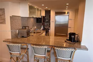 100 Bayview Dr, Sunny Isles Beach, FL 33160 - Photo 4