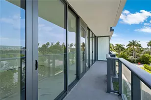 1170 E Hallandale Beach Blvd, Hallandale Beach, FL 33009 - Photo 20