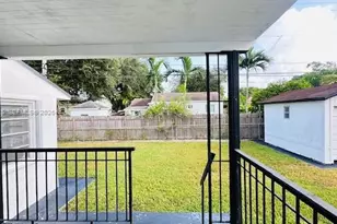 6371 SW 39th St, Miami, FL 33155 - Photo 16