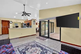 15660 SW 152nd Pl, Miami, FL 33187 - Photo 20