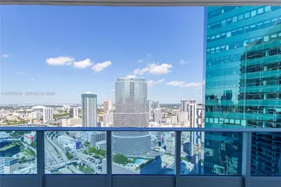 200 Biscayne Blvd Wy #4512, Miami, FL 33131 - Photo 1