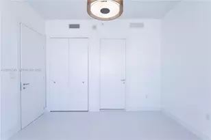 200 Biscayne Blvd Way, Miami, FL 33131 - Photo 12