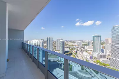 200 Biscayne Blvd Wy #4512, Miami, FL 33131 - Photo 16