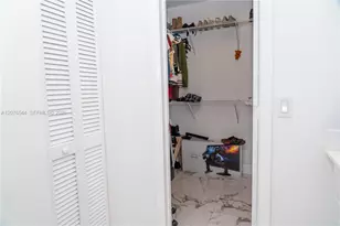 854 NW 87th Ave, Miami, FL 33172 - Photo 18